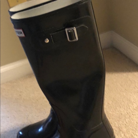 Black gloss boots with socks - Picture 6 of 9